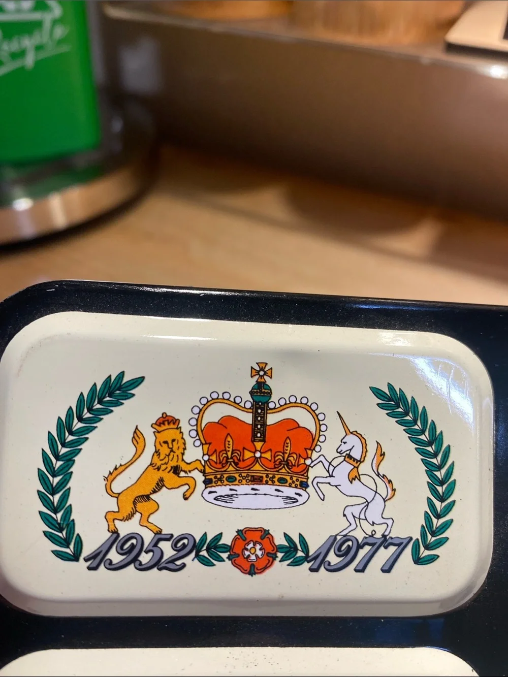 Vintage Silver Jubilee Reeves Paintbox UK